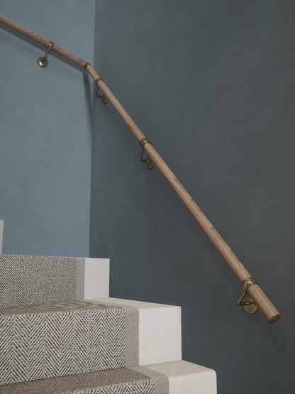 Oversley Walnut Double Winder Handrail