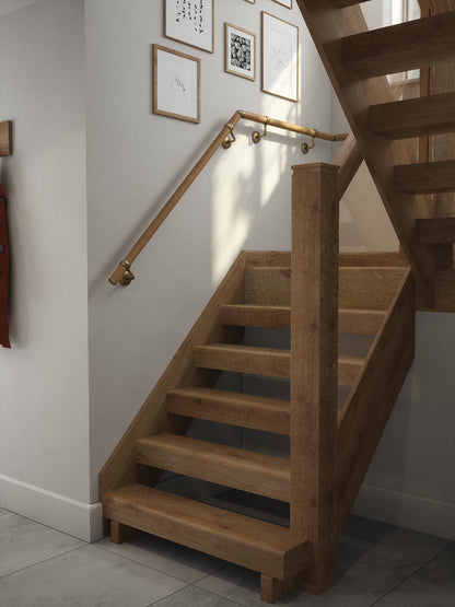 Packwood Light Oak Half Turn Handrail