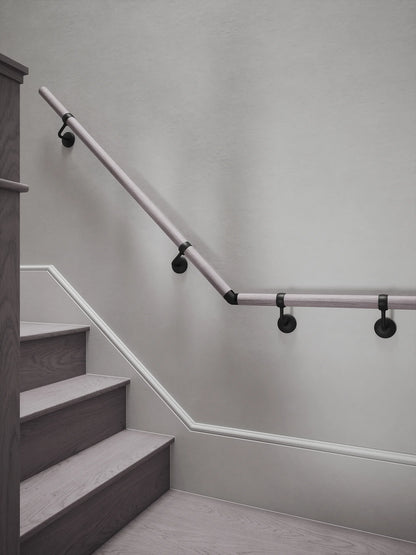 Pattingham Grey Wood Quarter Landing Handrail with Kineton Matt Black brackets