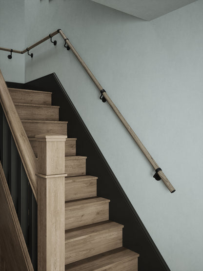 Wappenbury Grey Quarter Landing Handrail with Kineton Matt Black brackets