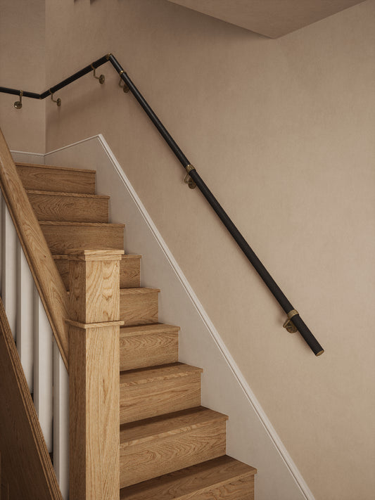 Burcot Espresso Leather Quarter Landing Handrail with Loxley Antique Brass brackets