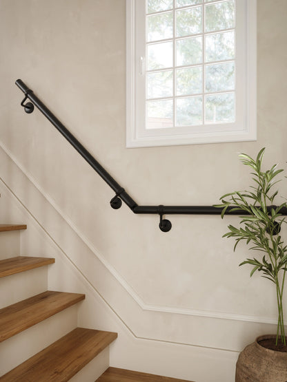 Kineton Matt Black Quarter Landing Handrail
