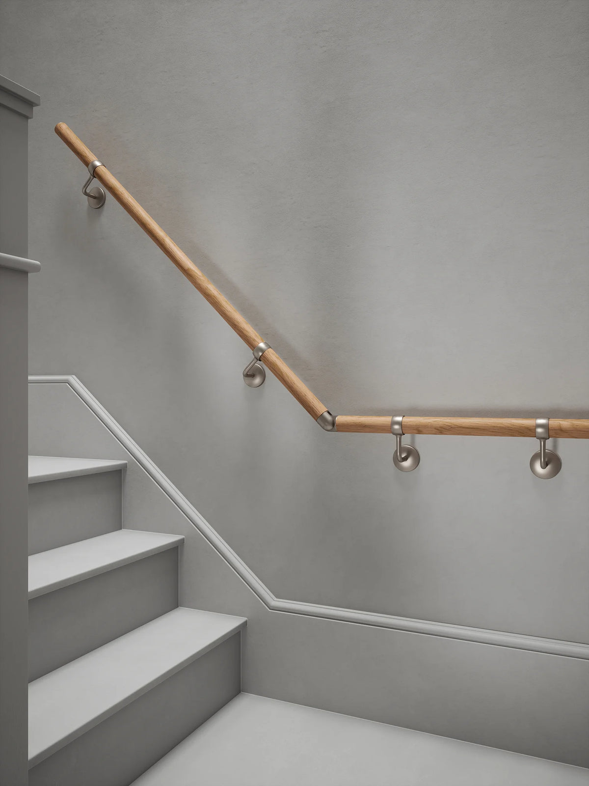 Stoneleigh Red Oak Quarter Landing Handrail with Harbury Brushed Silver brackets