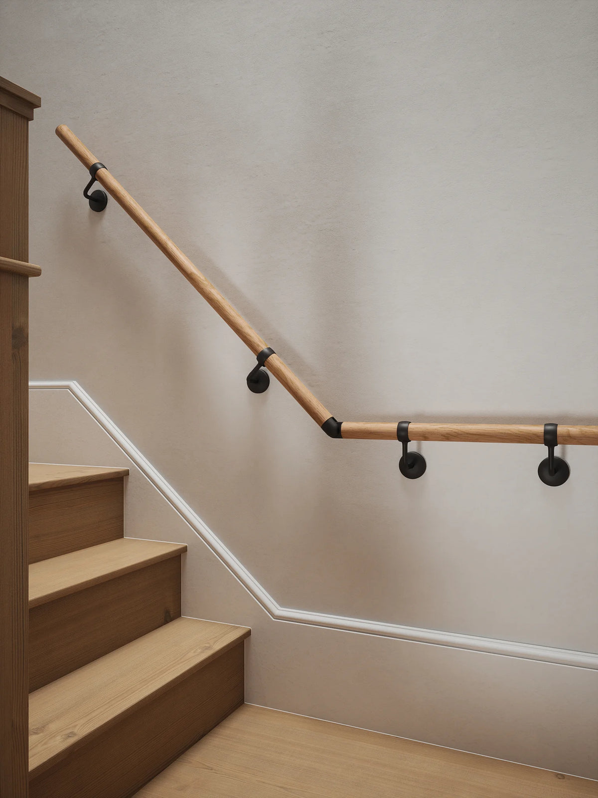 Stoneleigh Red Oak Quarter Landing Handrail with Kineton Matt Black brackets