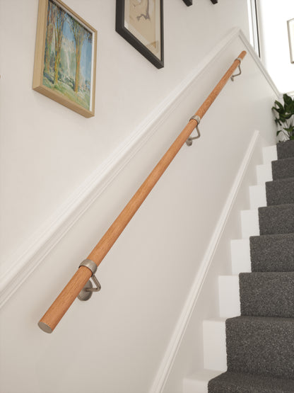 Stoneleigh Red Oak Straight Flight Handrail