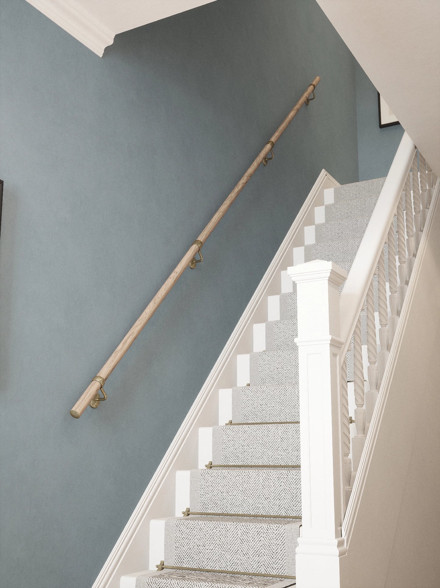 Oversley Walnut Straight Flight Handrail