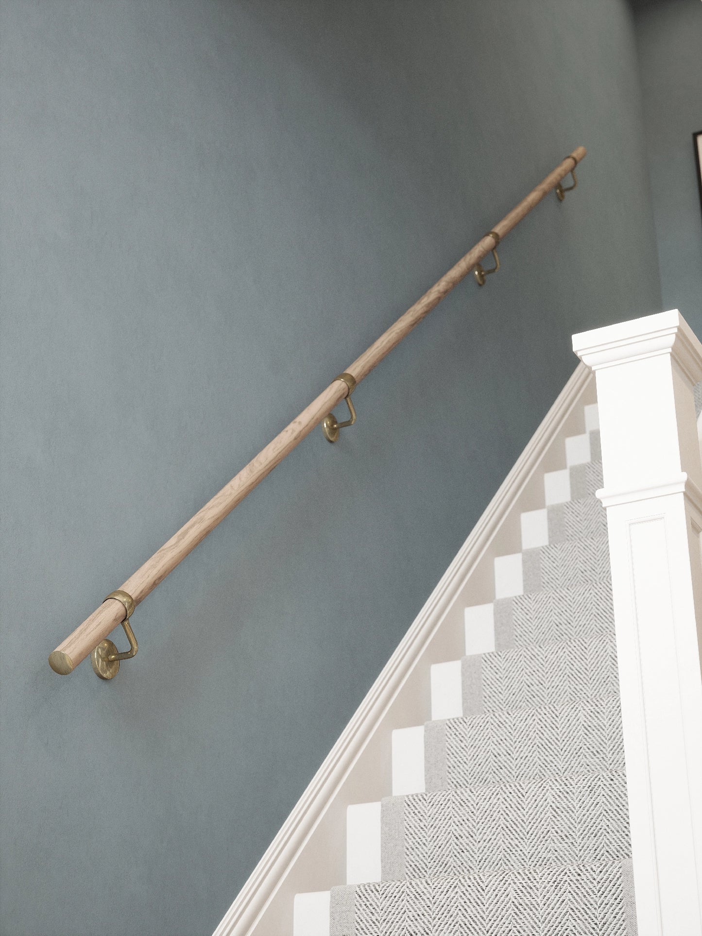 Oversley Walnut Straight Flight Handrail