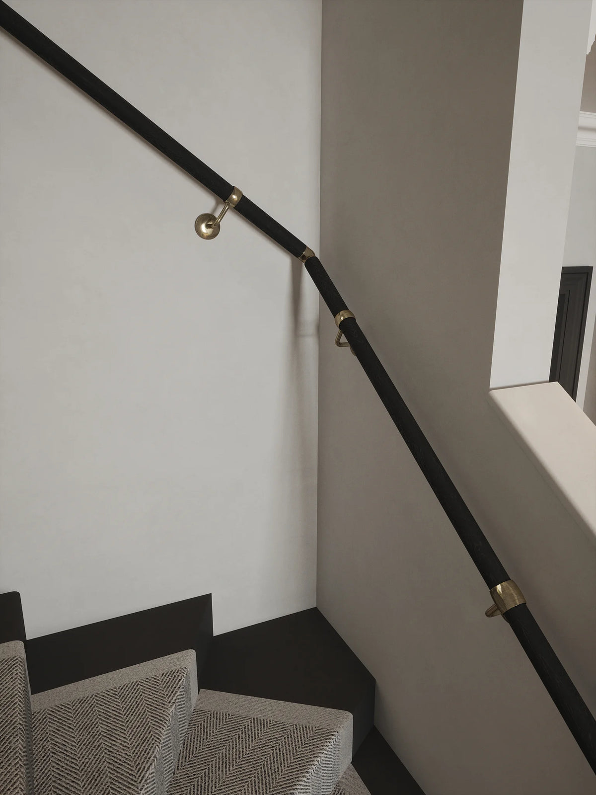 Blakedown Midnight Wood Single Winder Handrail with Loxley Antique Brass brackets