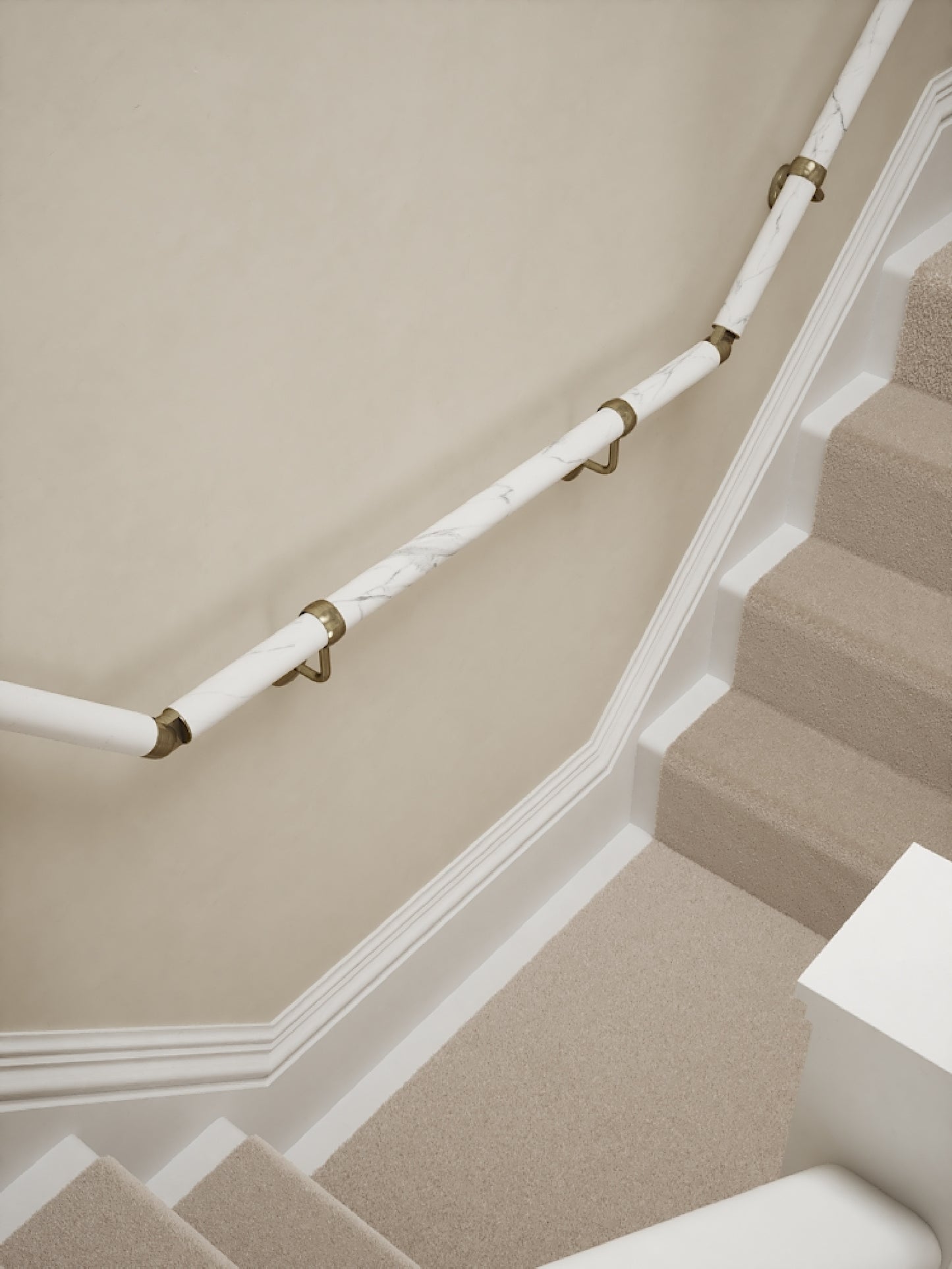Montford Soft White Marble T Shape Handrail